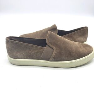 VINCE. Women US 8 EU 38 gray suede slip on loafer sneaker elastic panels Blair